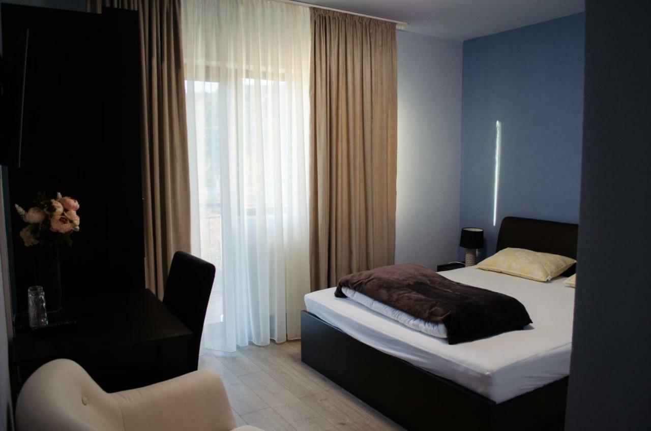 Panoramic Hotel Бая-Сприе Екстериор снимка